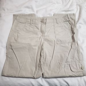 LIZ CLAIBORNE Khaki Cargo Pants Size 8
